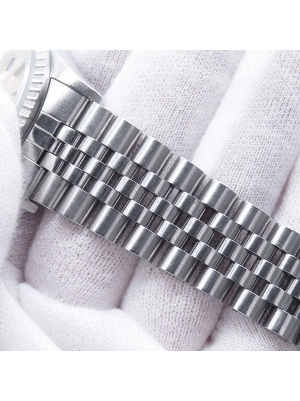 Rolex Datejust Watch Silver Dial